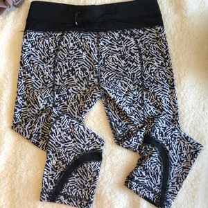 Lulu lemon capris